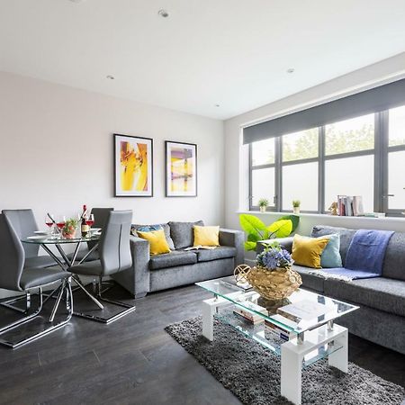 Homely - Watford Premier Apartments Exterior foto